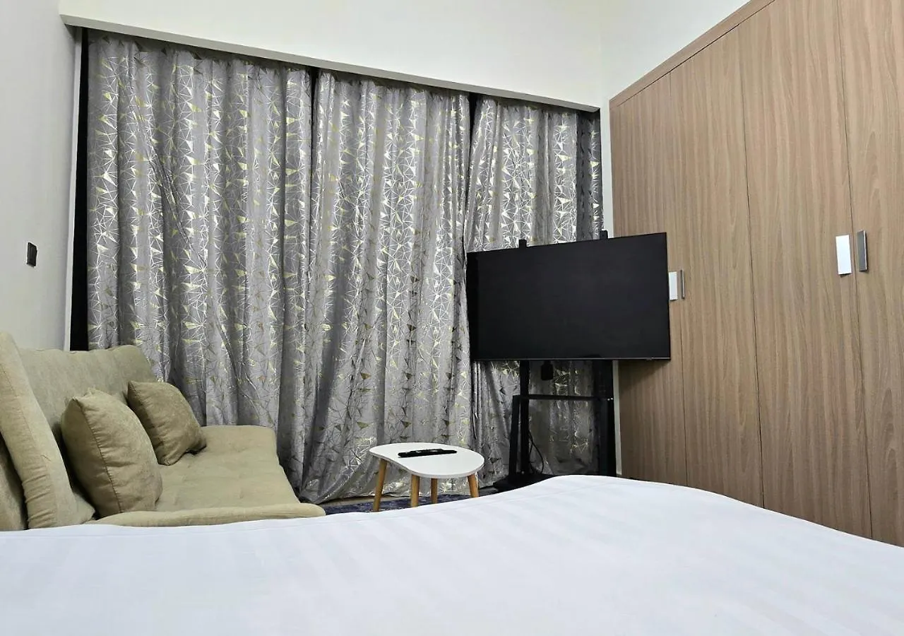 Stylish Studio Apartment In Meydan Dubai 0*,