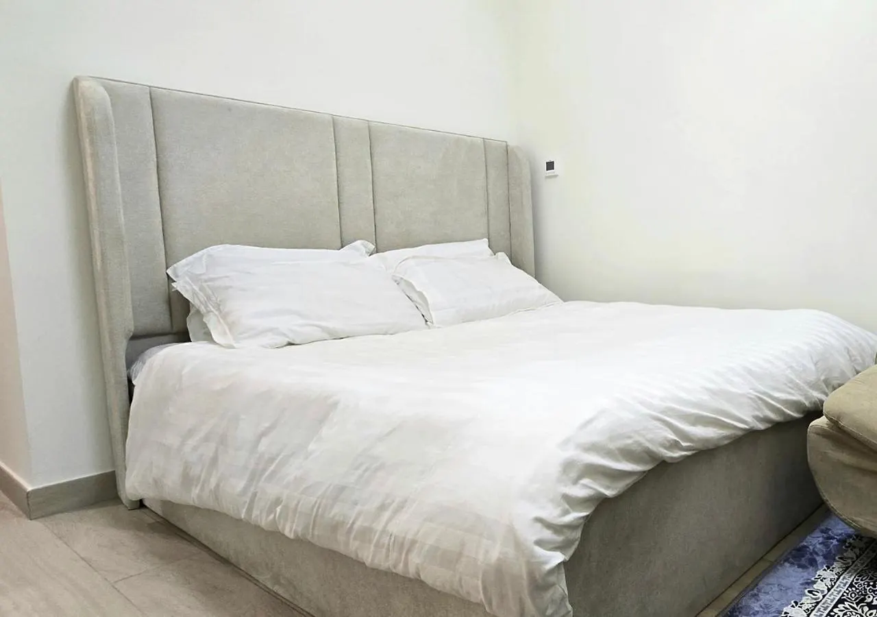 Stylish Studio Apartment In Meydan Dubai 0*,