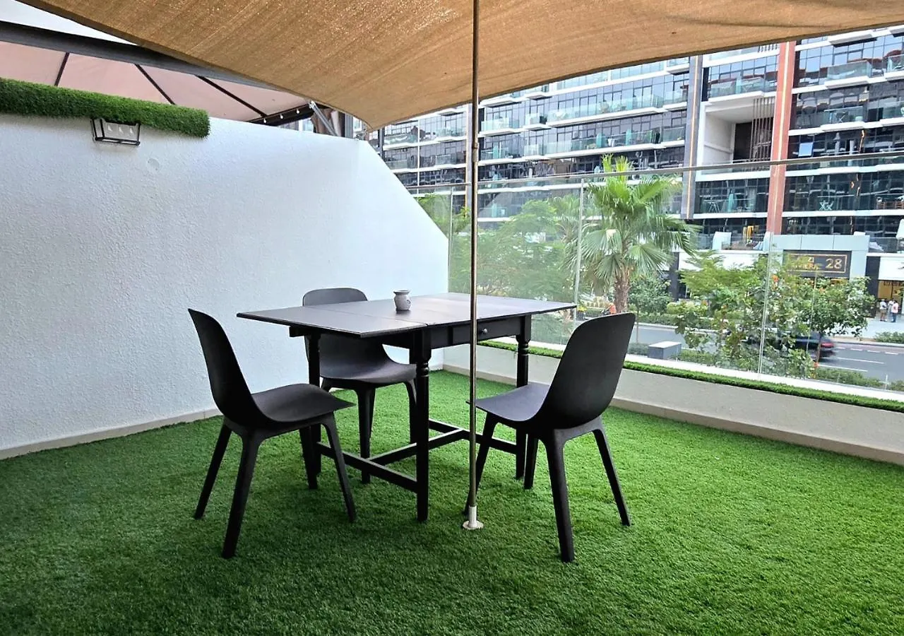 Stylish Studio Apartment In Meydan Dubai