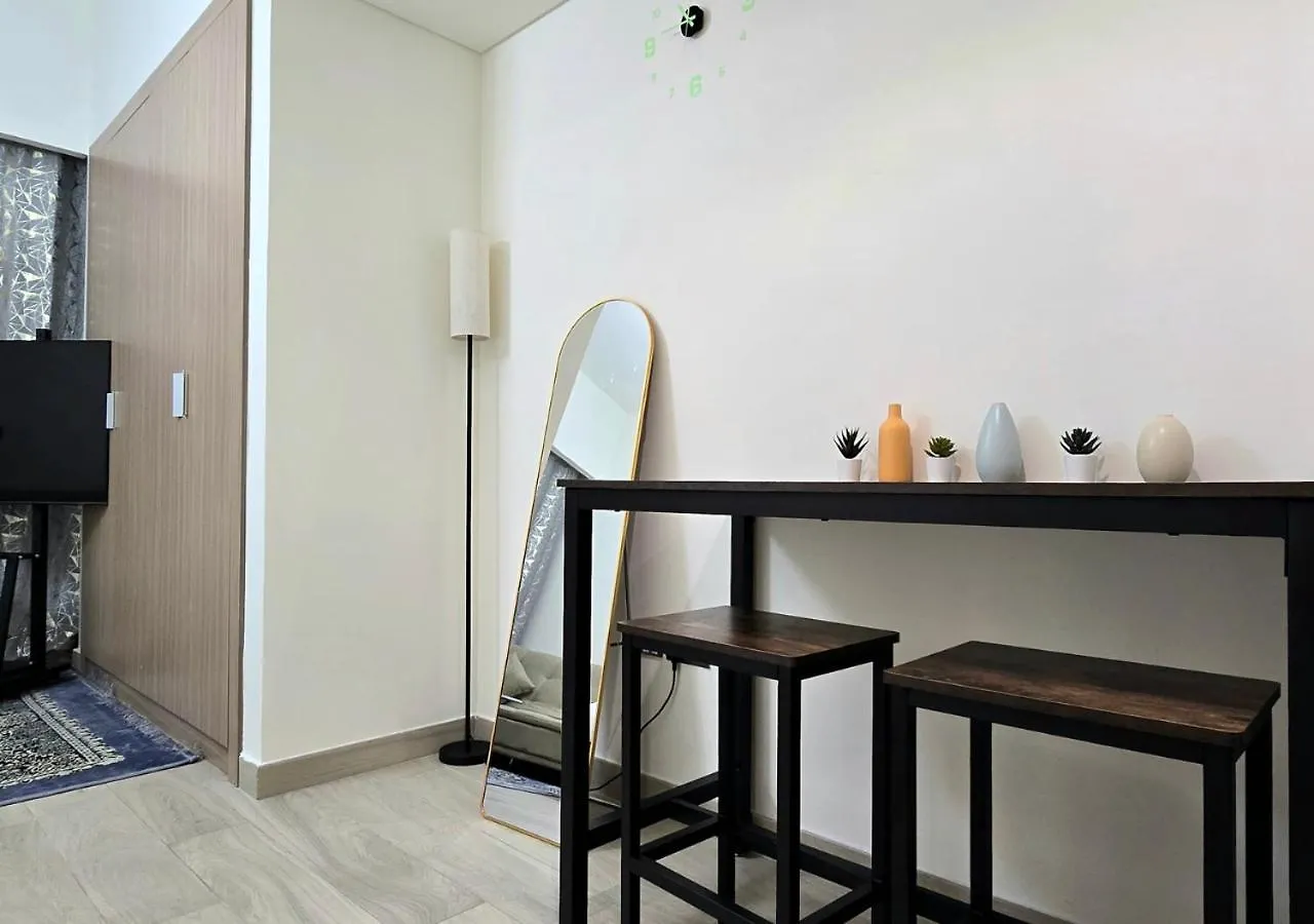 Stylish Studio Apartment In Meydan Dubai United Arab Emirates