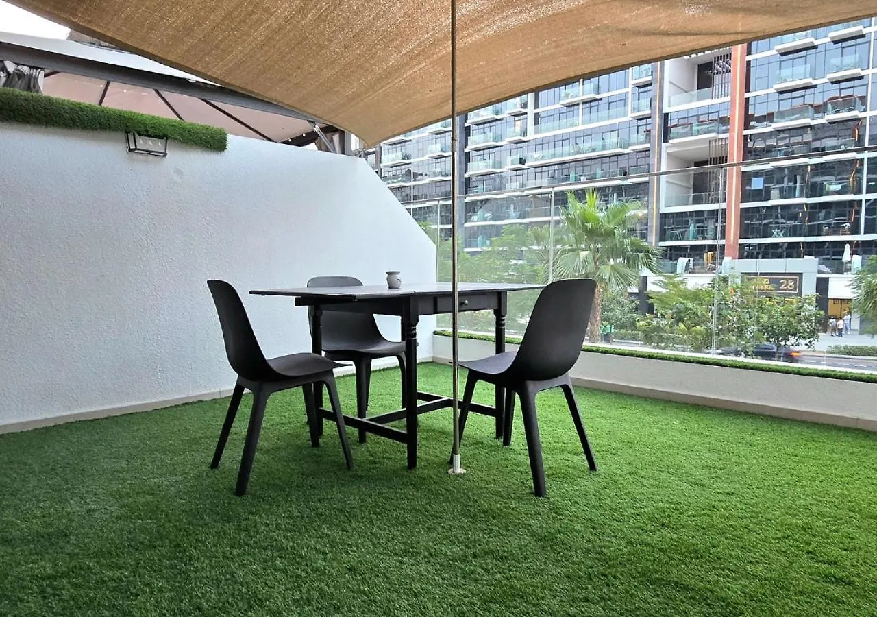 Stylish Studio Apartment In Meydan Dubai