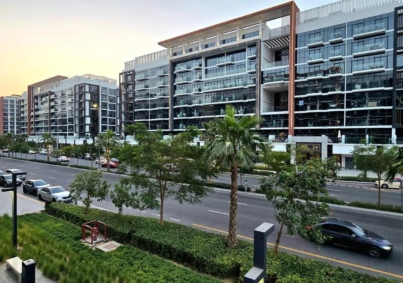 Stylish Studio Apartment In Meydan contacts